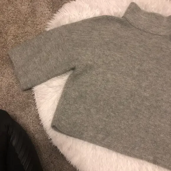 MOSSIMO • Knit Grey 3/4 Sleeve Mock Turtleneck Sweater Top - Picture 5 of 7